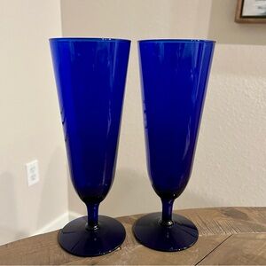 Vintage Pair Of Pier 1 P1C13 pattern cobalt blue pilsner glasses 8.25”